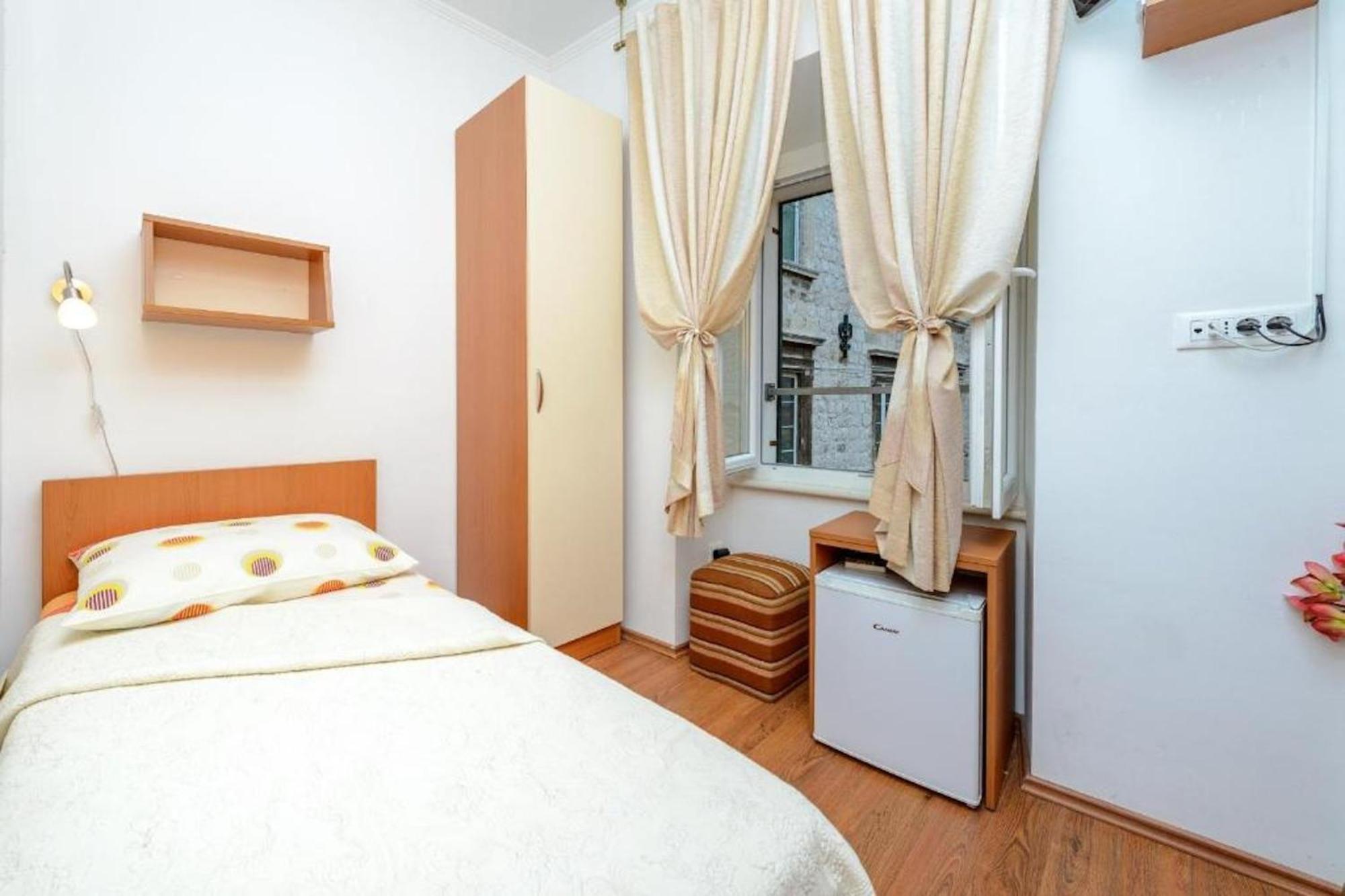 Studio Stradun Guest house