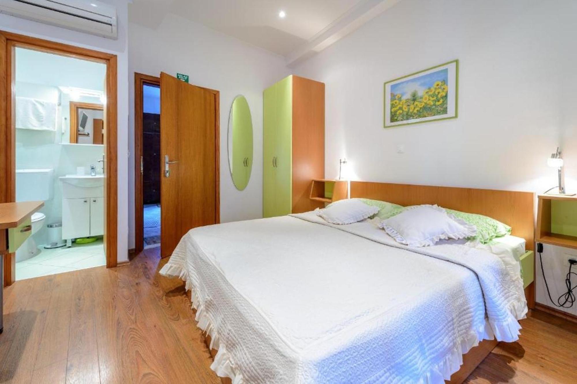 Studio Stradun Guest house