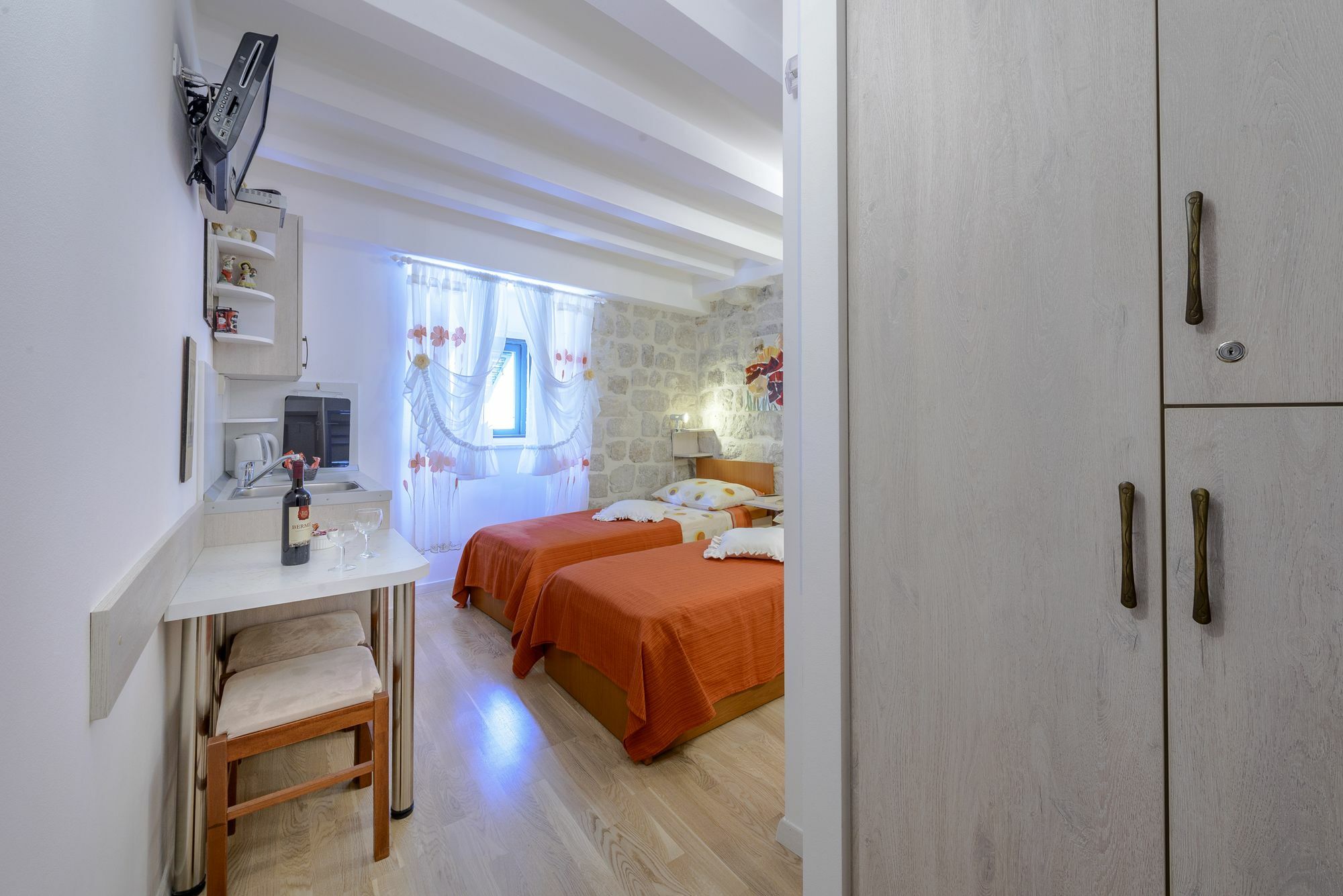 Vendégház Stradun 3*